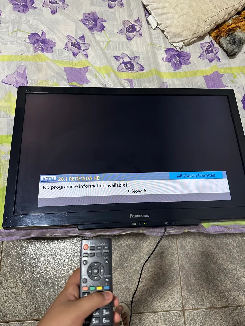 Tv Panasonic viera de 32 polegadas modelo tc-l32c5b - Foto 2