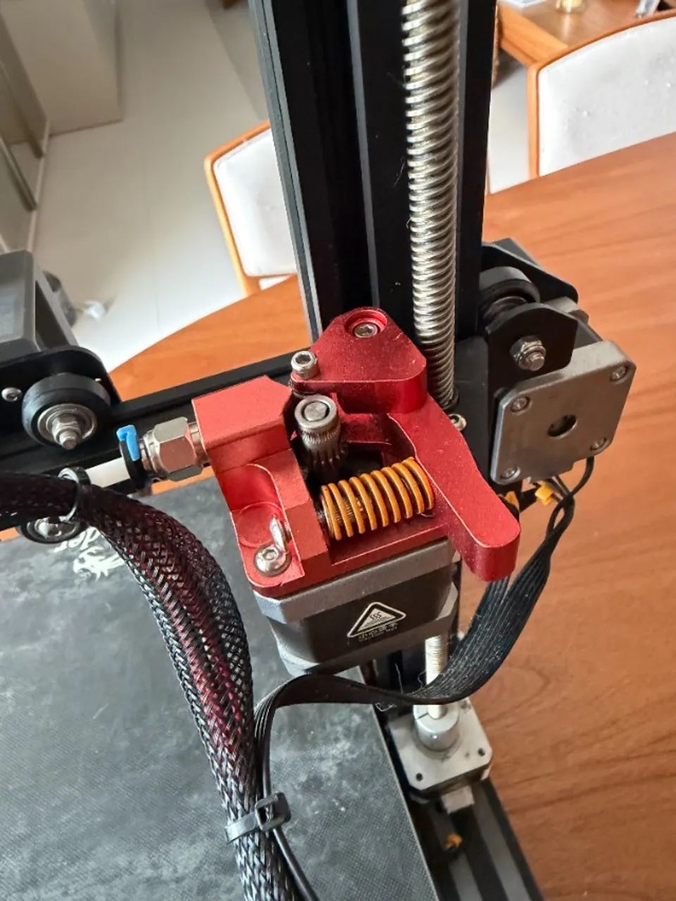 Impressora 3D Creality Ender 3 V2 com Wi-Fi - Foto 4
