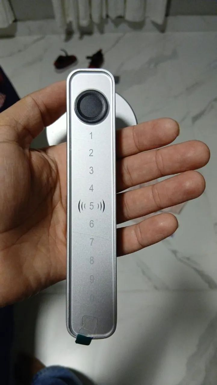 Fechadura eletrônica 
