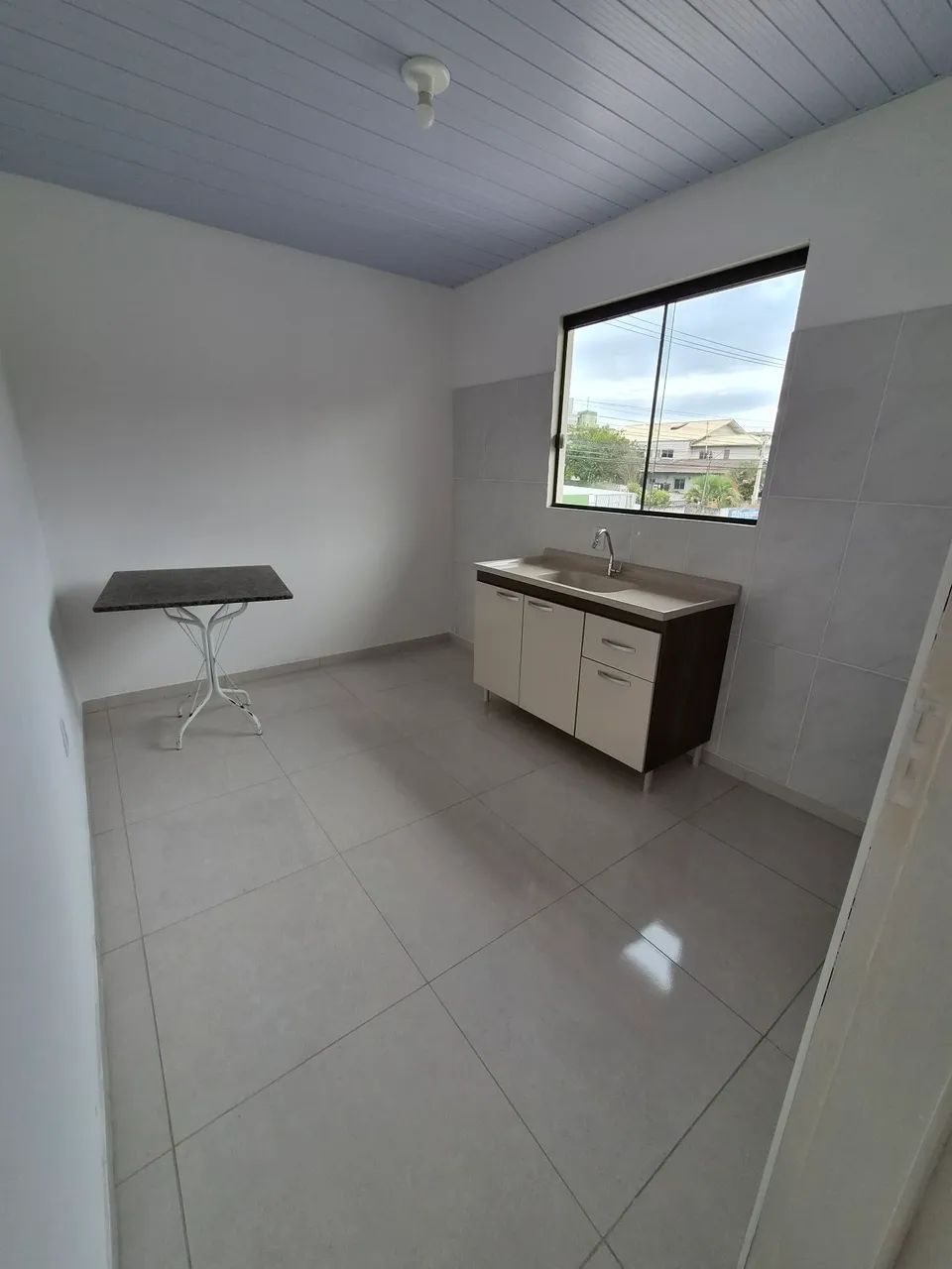 Apto 1 Quarto com Água e Luz Inclusos - Foto 5