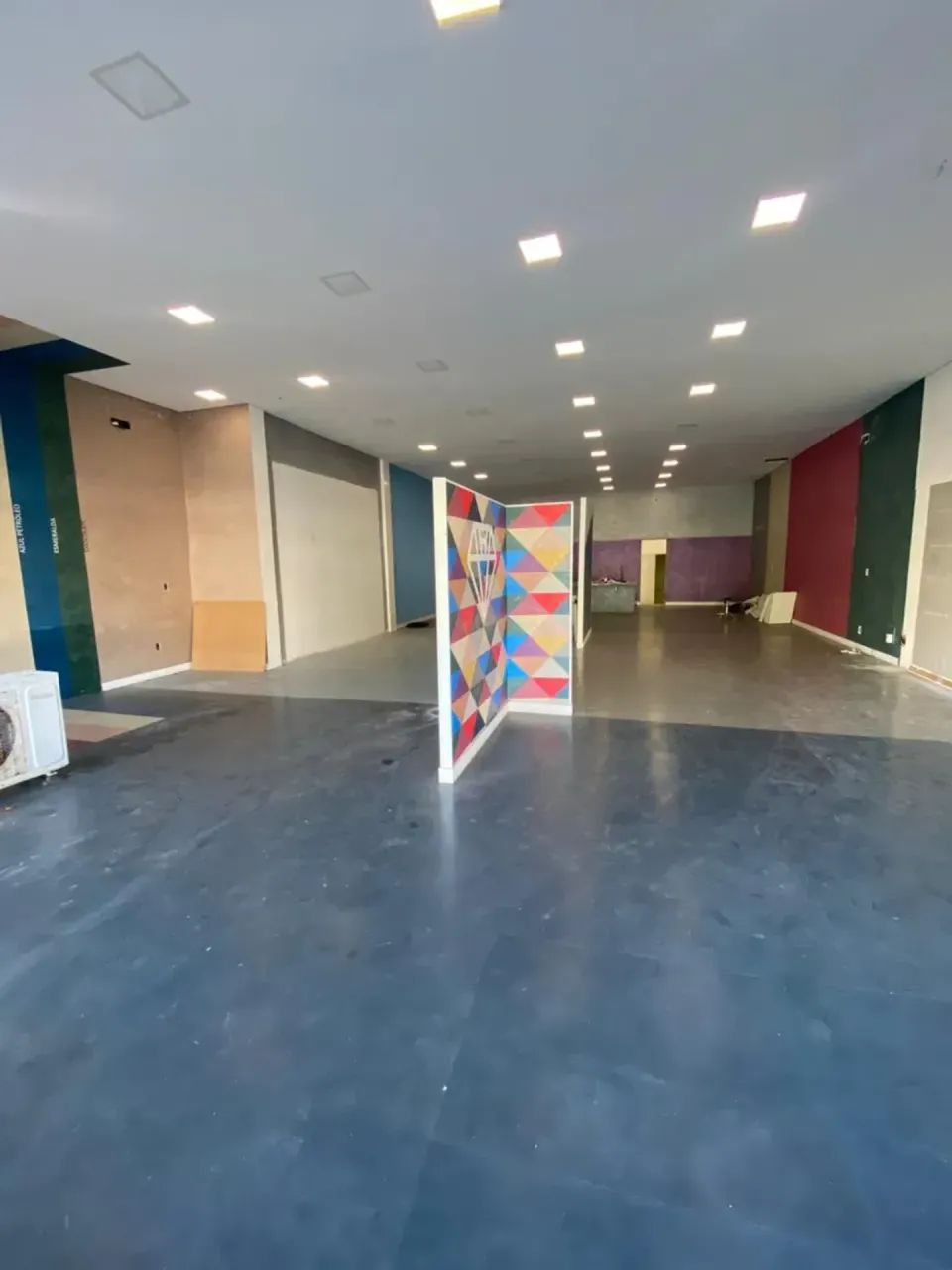 DISPONÍVEL PONTO COMERCIAL PARA LOCAÇÃO. - Foto 3