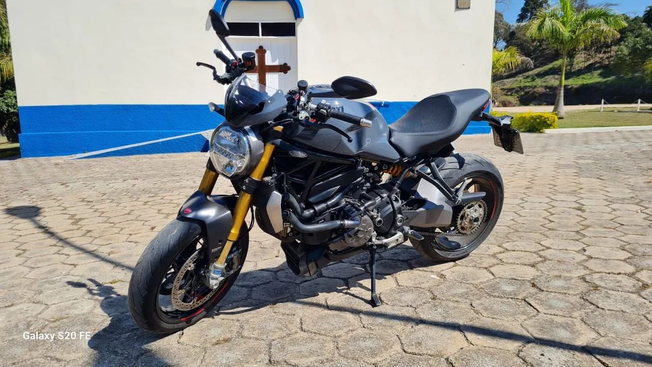 Ducati Monster 1200S - Foto 3