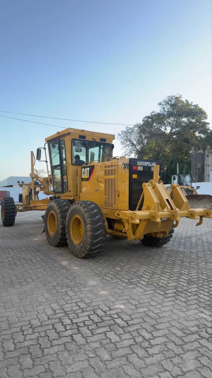 Patrol CAT 140K  - Foto 2