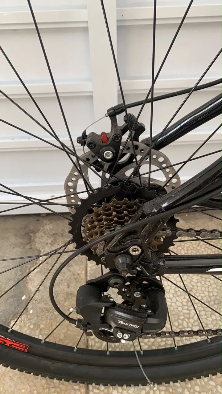 Bicicleta nova, sem uso, apenas tirada da caixa e montada!! - Foto 4