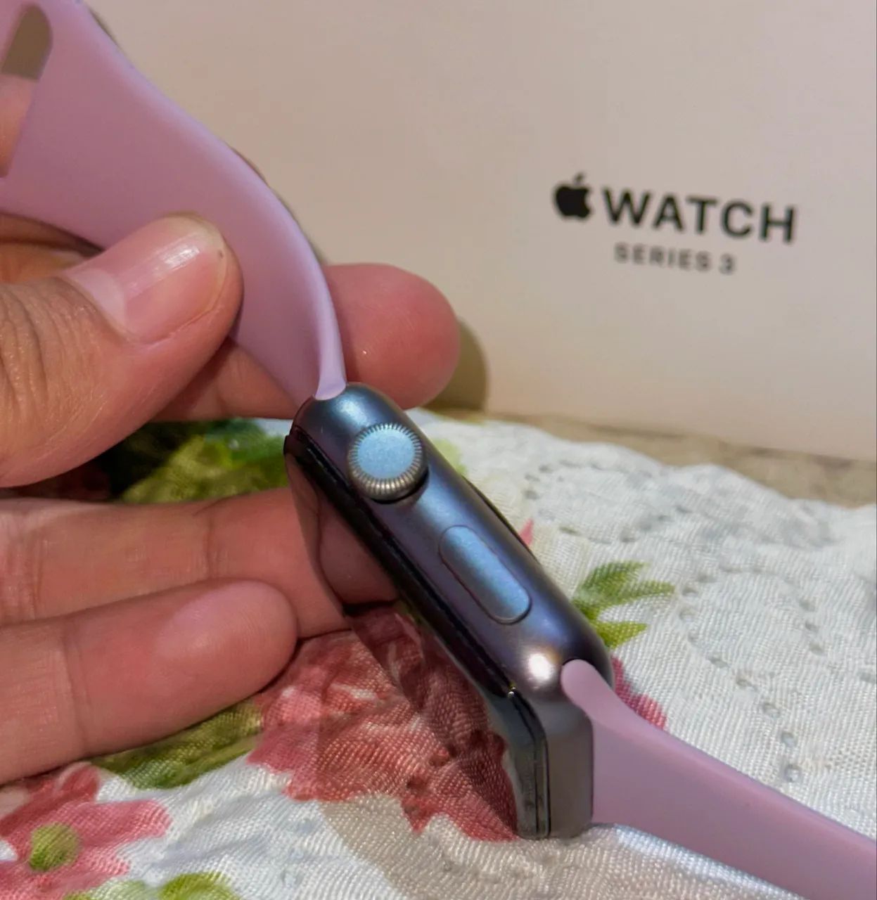 Apple Watch Series 3 42mm GPS Original + Caixa - Smartwatches