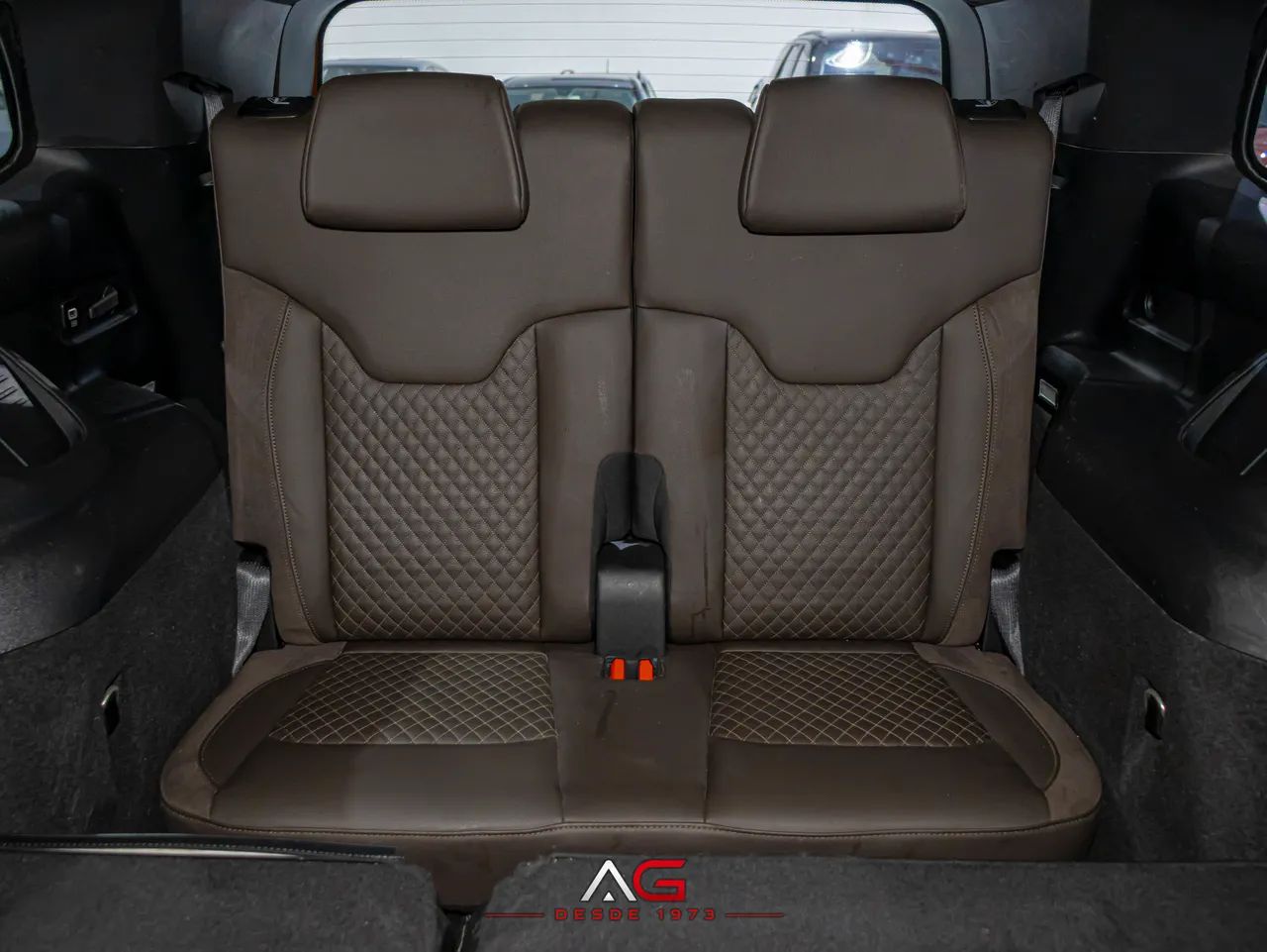 Jeep Commander Overl. TD380 2.0 4x4 Die. Aut., foto 13 de 20