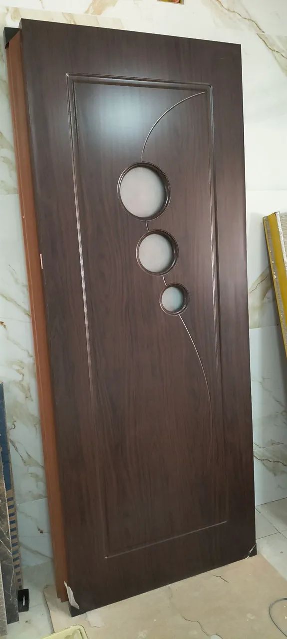 Folha de porta Nova 