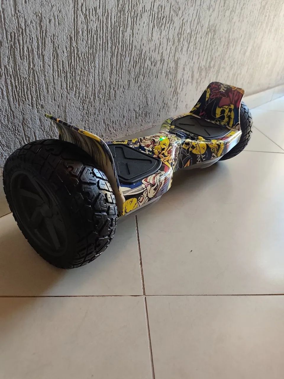Hoverboard Off-Road 8,5" Bluetooth LED - Excelente Estado  - Foto 4