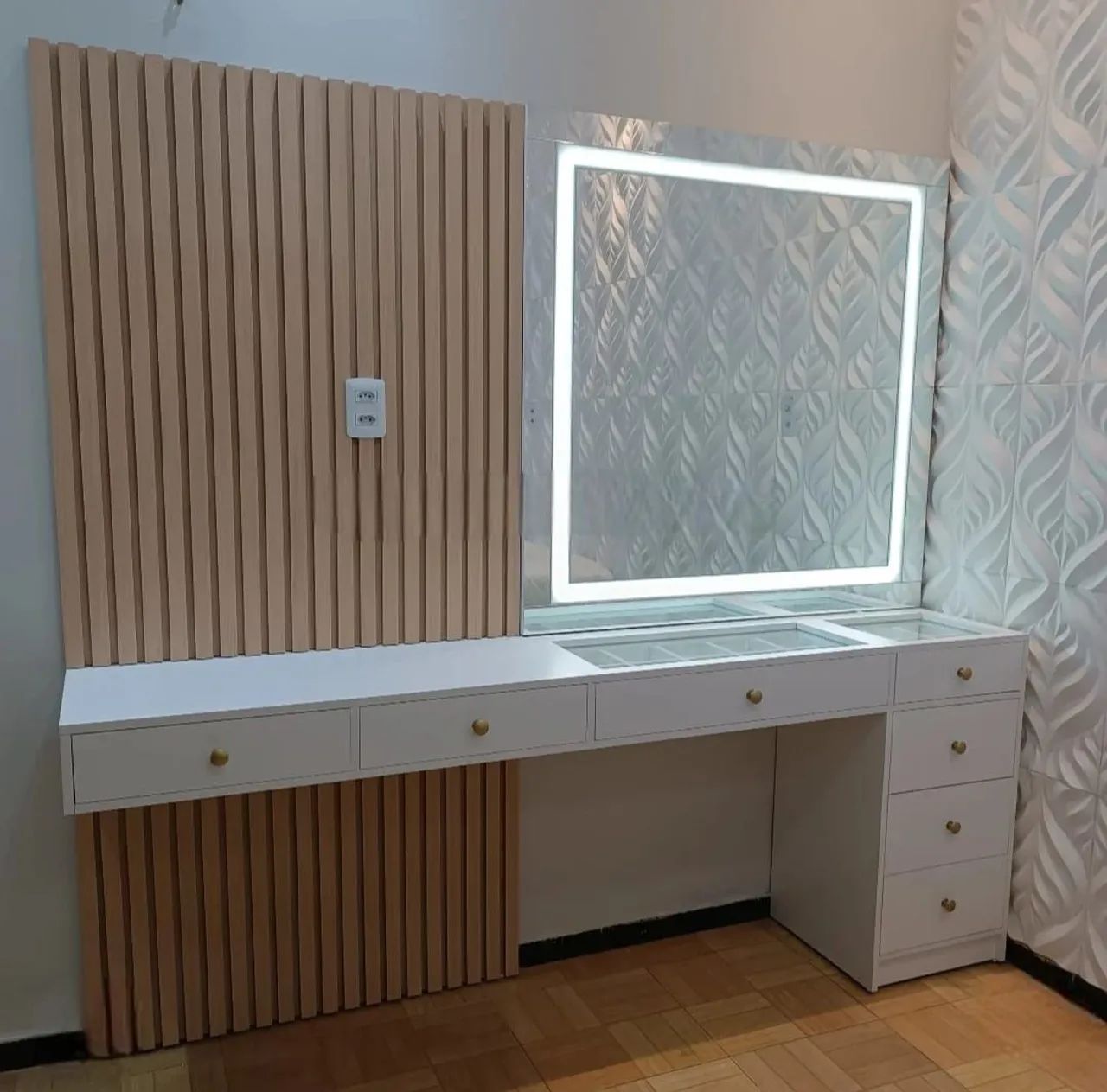 Penteadeira Front Led Com Painel De TV | L 2.00 M