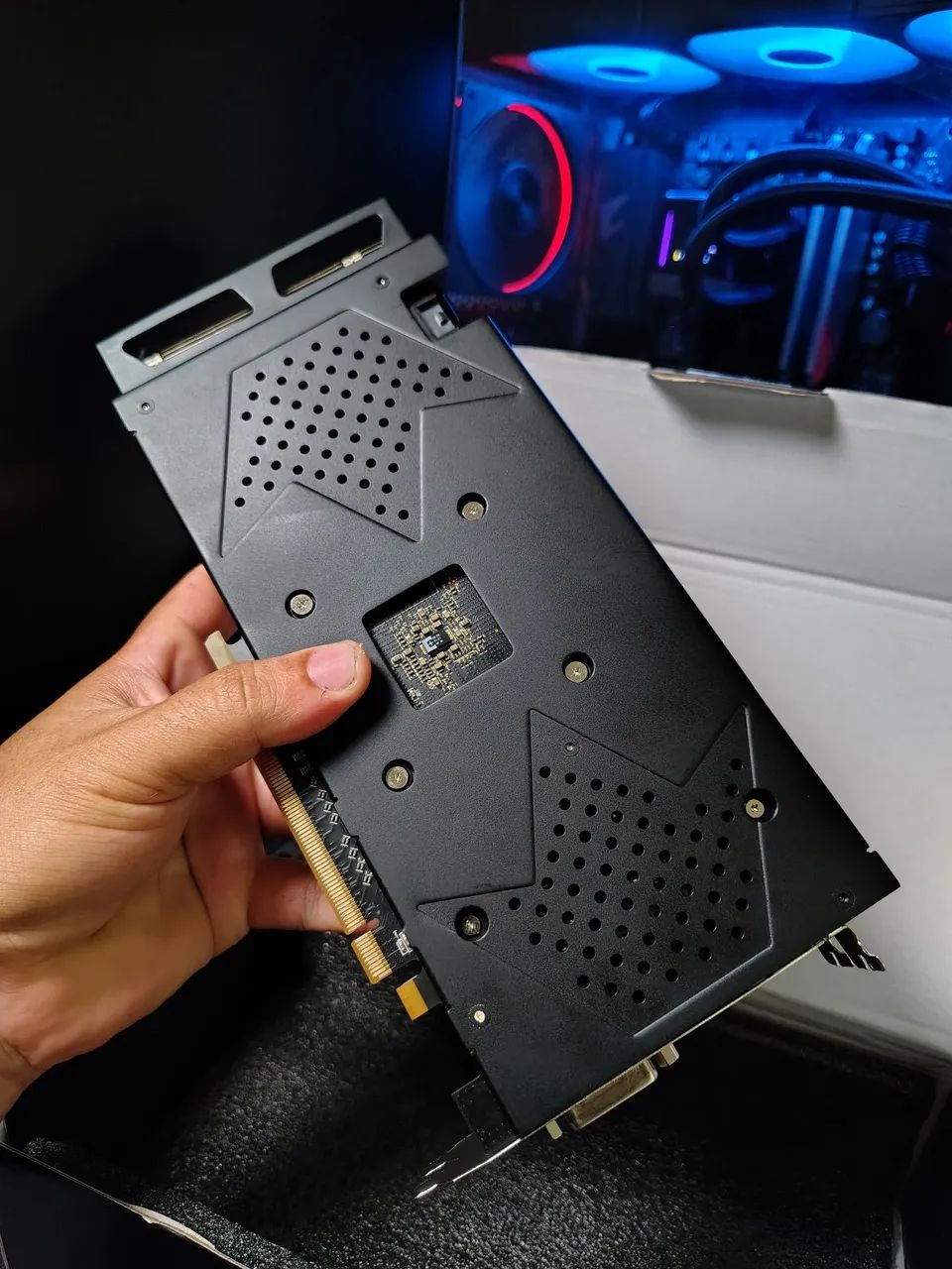 RX 580 8GB Placa de vídeo AMD (Nova) - Foto 3