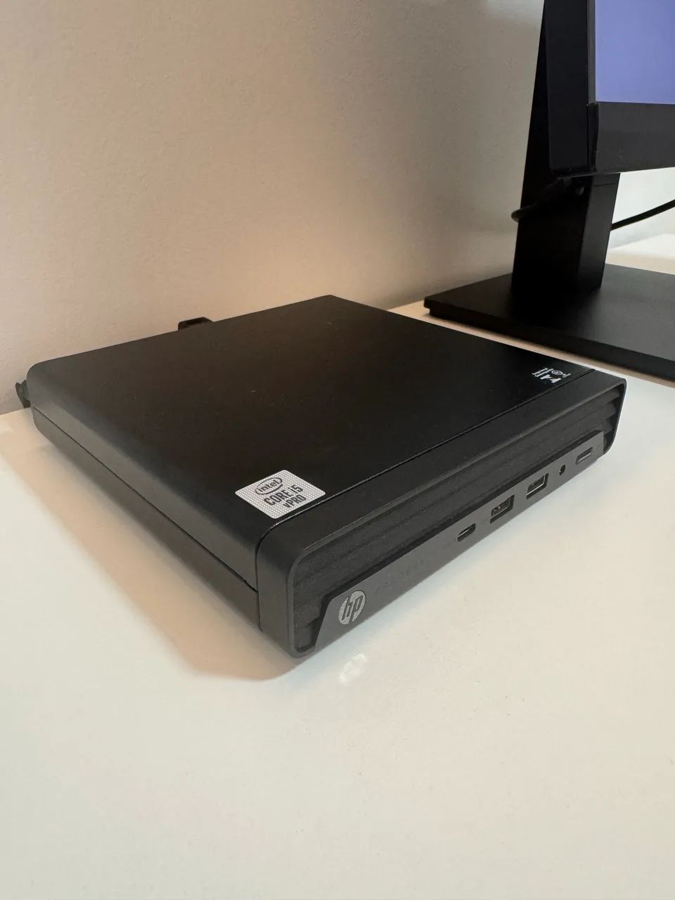 HP mini desk Prodesk i5 16gb SSD 256gb - Foto 2