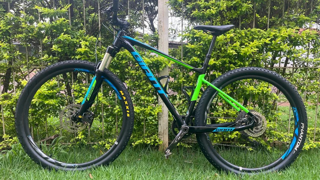 Bicicleta MTB Giant Fathom 2 - Foto 2