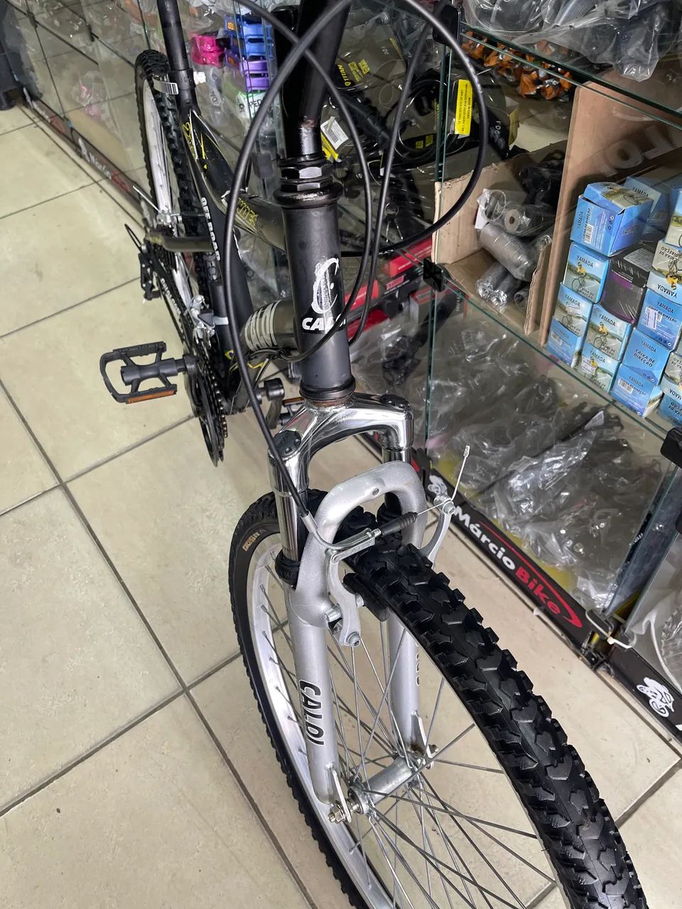 ?Bike aro 26 comum  semi-nova ?! - Foto 4