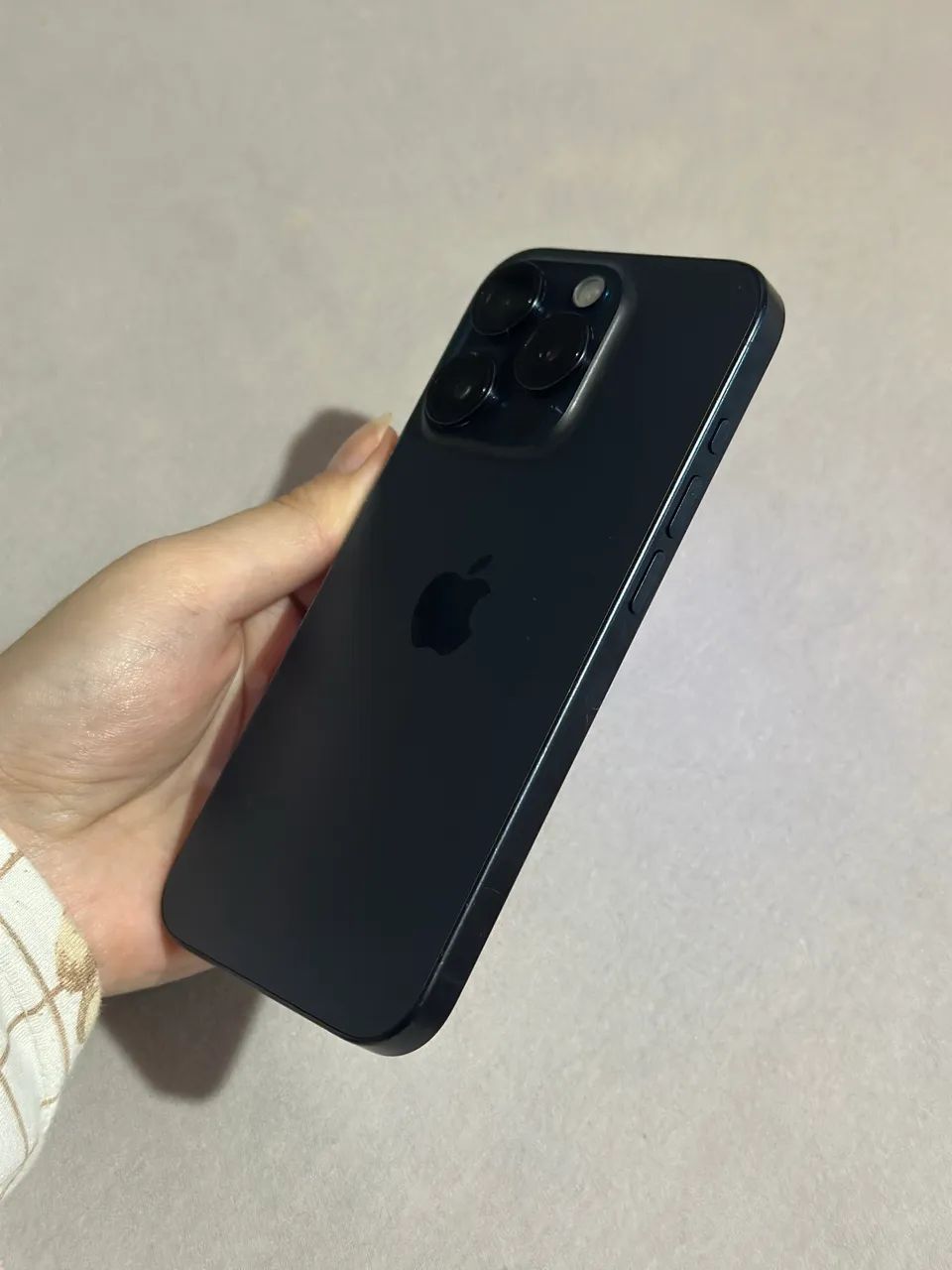 iPhone 15 Pro  - Foto 3