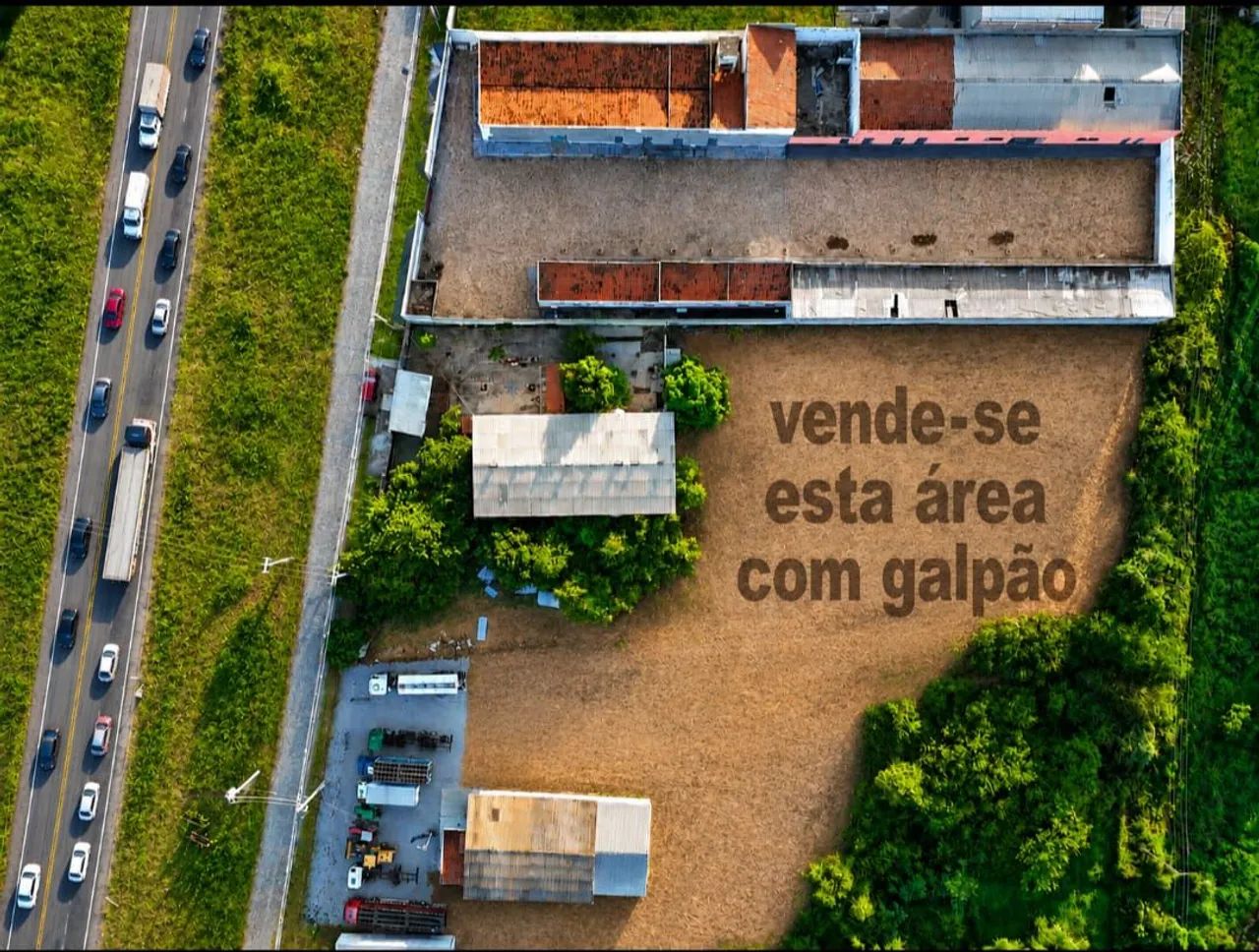 Área comercial com GALPÃO 