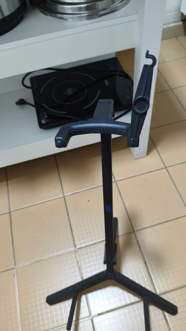 Suporte para guitarra e violão Ask com trava - Foto 2