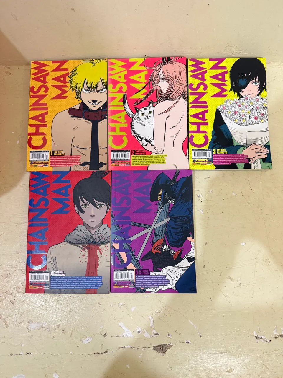 Volumes 1 ao 5 do mangá Chainsaw Man  - Foto 2