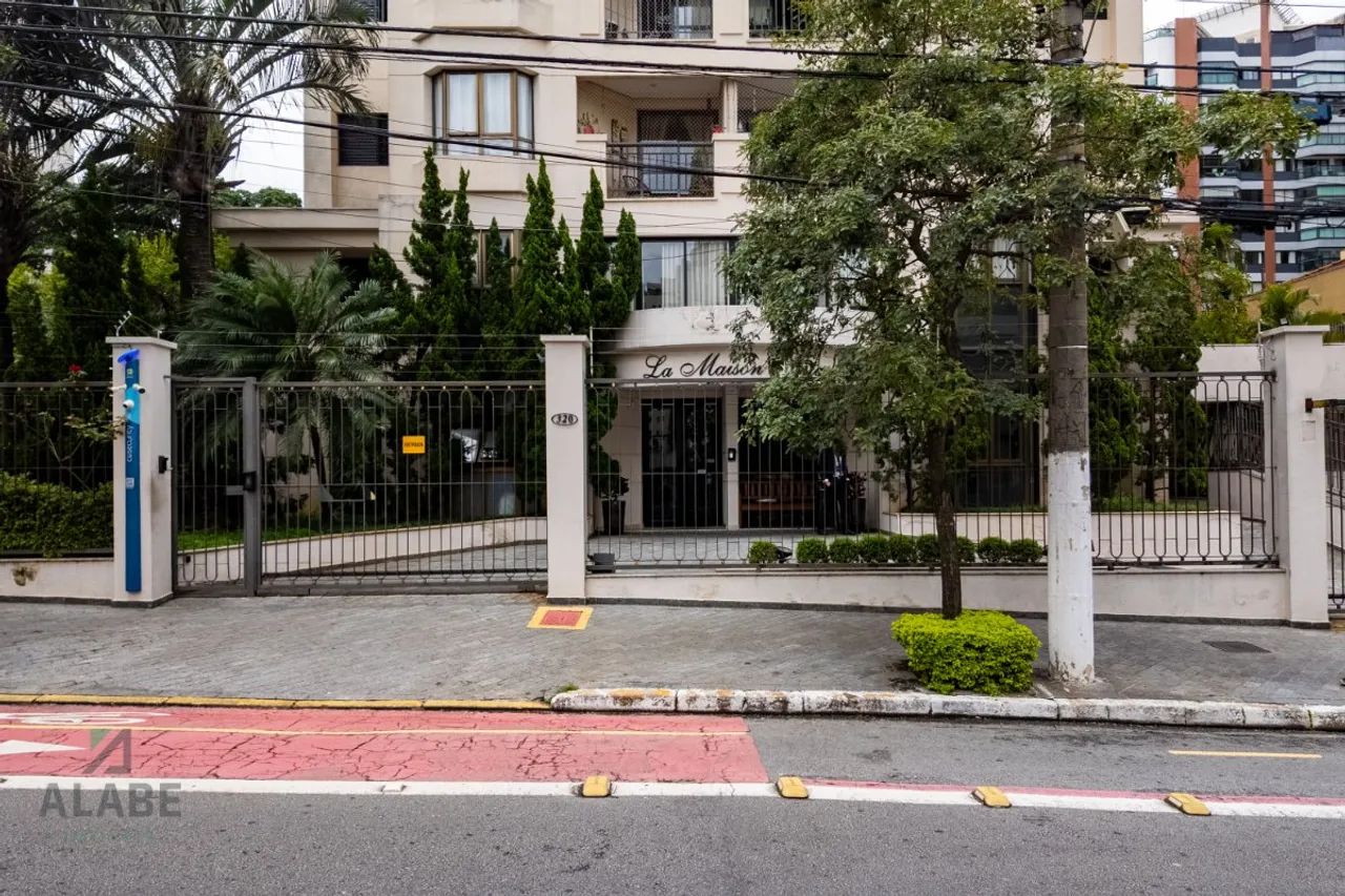 Apartamento para venda em Moema com 2 quartos, sendo 1 suíte, 56m² - Foto 2
