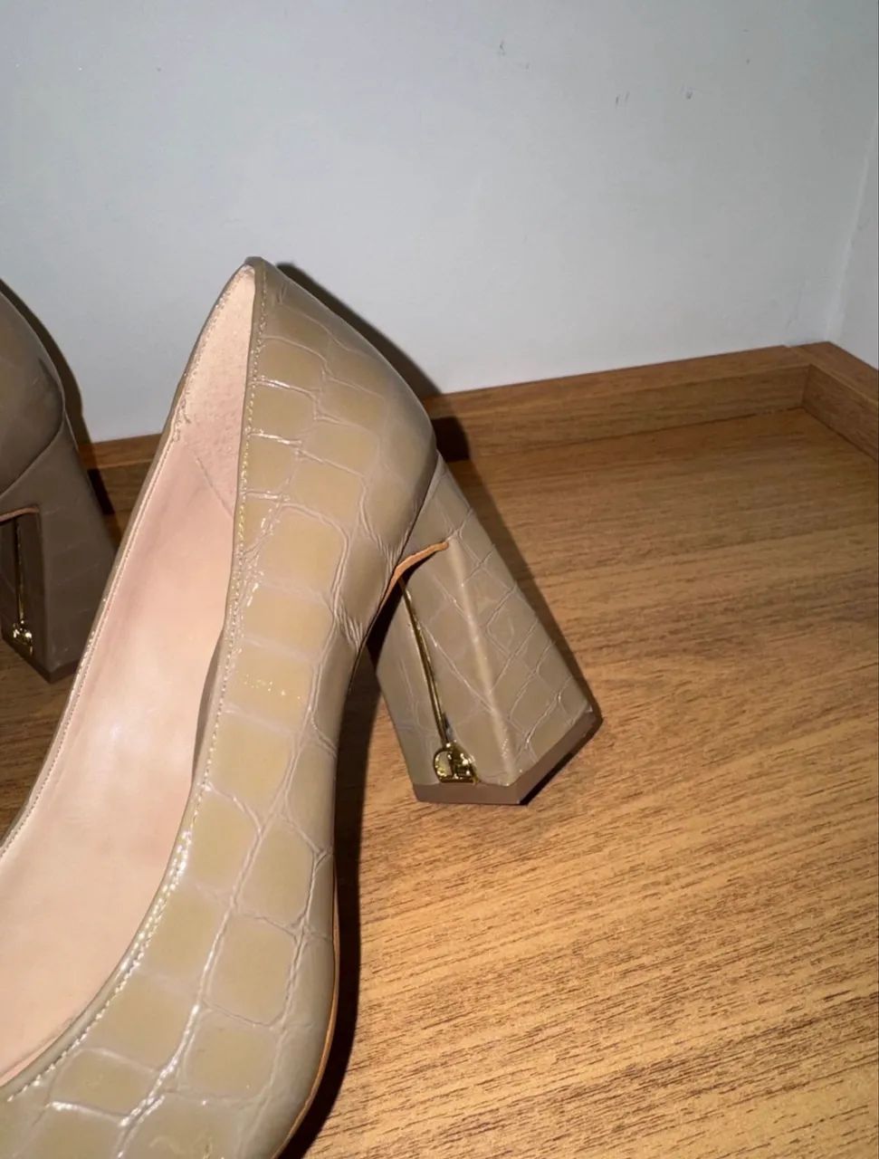 Scarpin bege Jorge Bischoff 37 - Foto 2