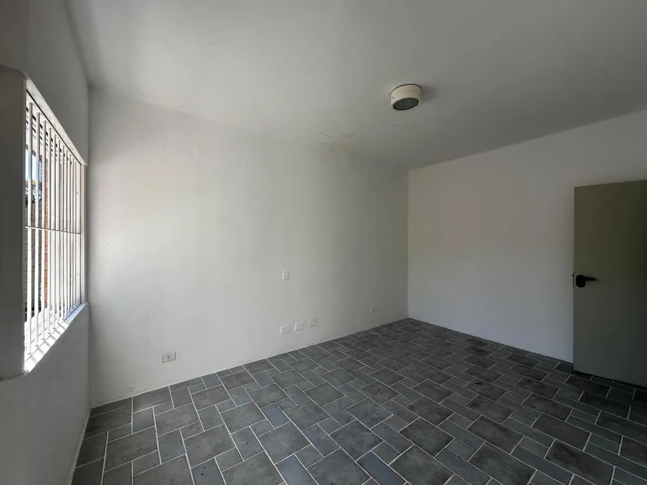 Sala comercial na Rua Anadia, 277 - Sala 3  10 m² - Foto 5
