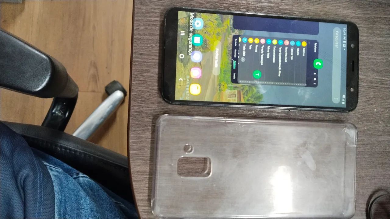 Celular Samsung J8