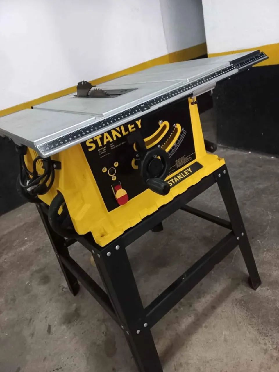 Stanley Bench Saw