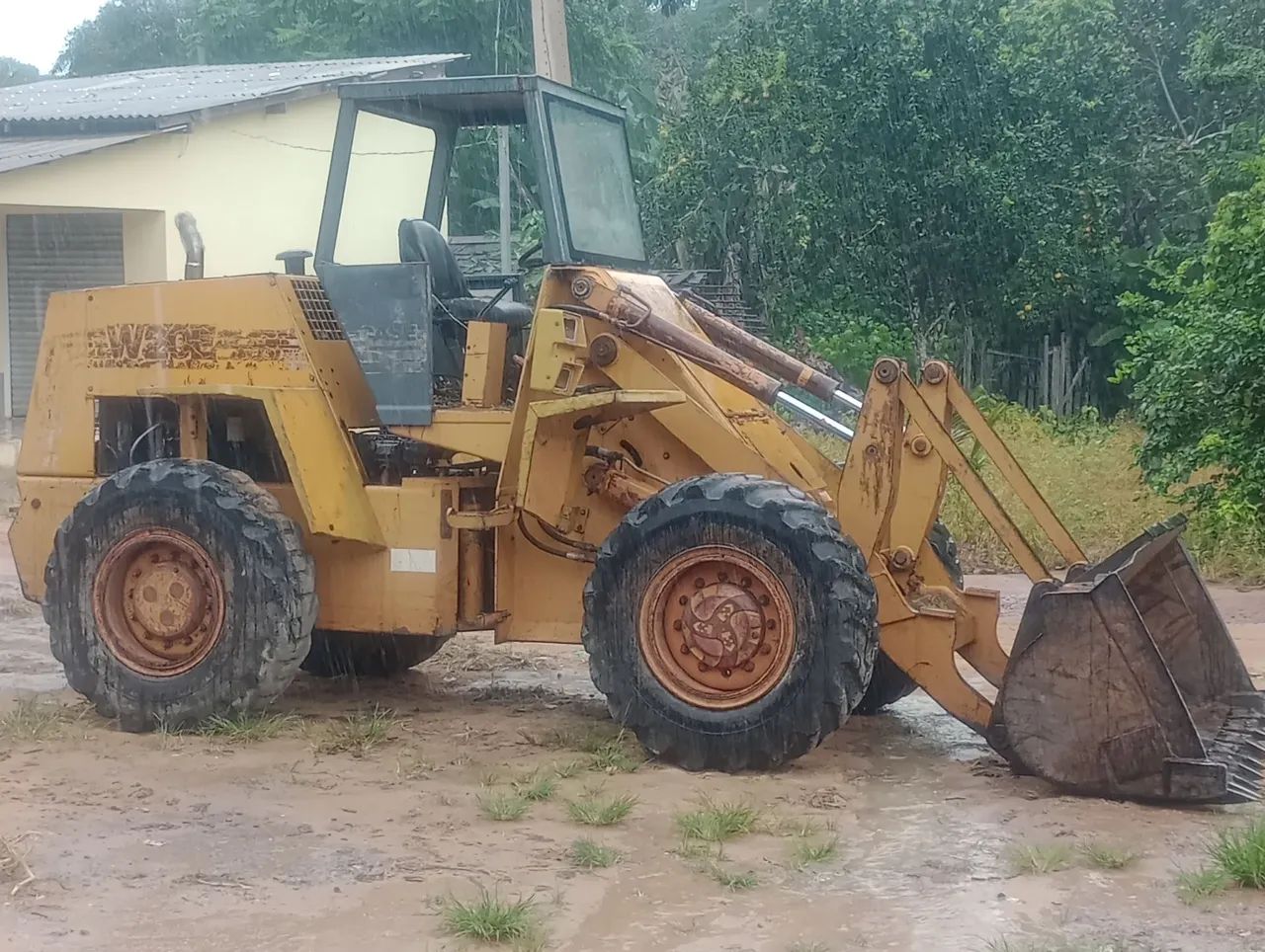 Carregadeira Case W20E 