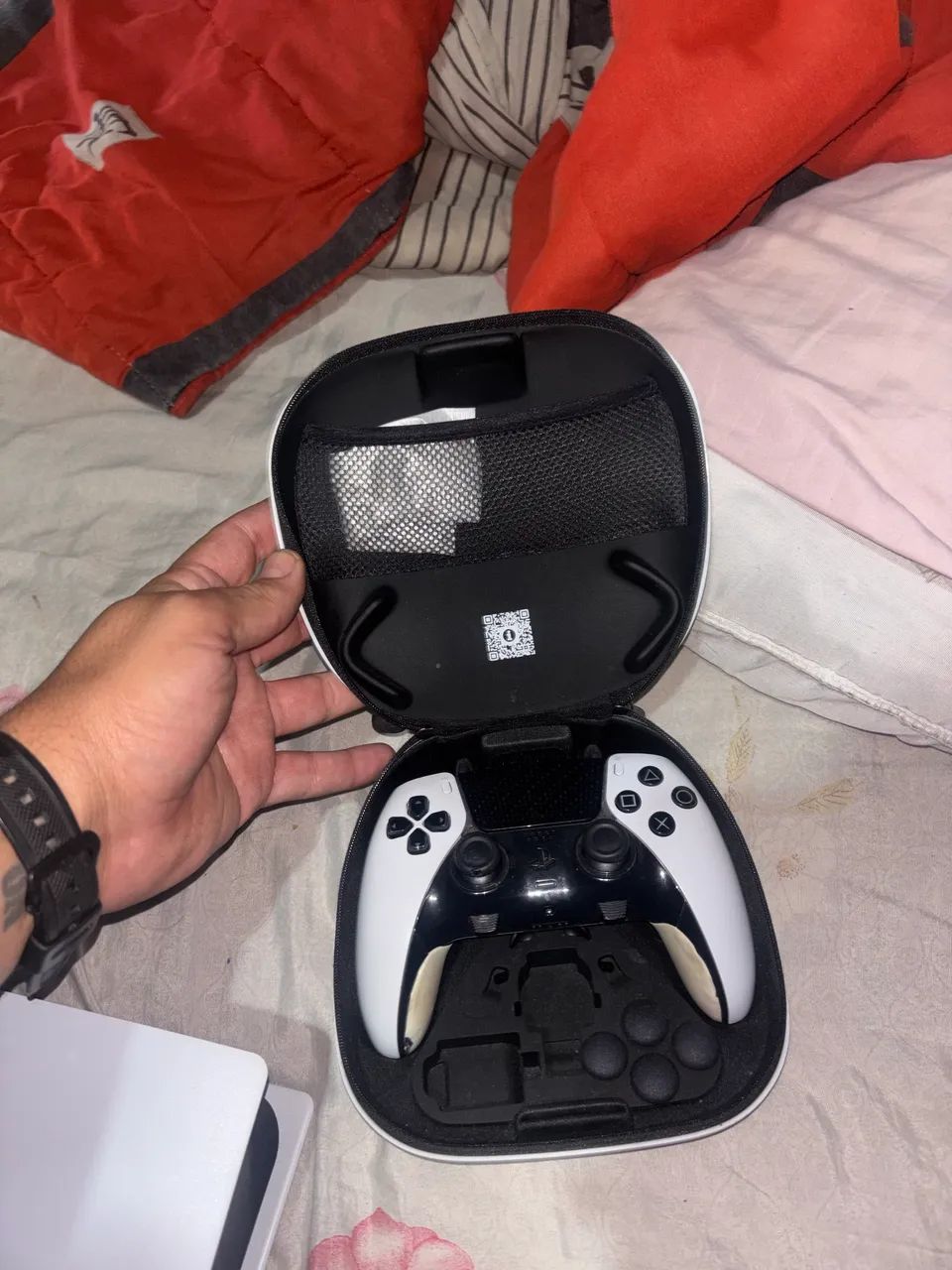 Ps5 pro com 2 controles + dualsense edge  - Foto 4