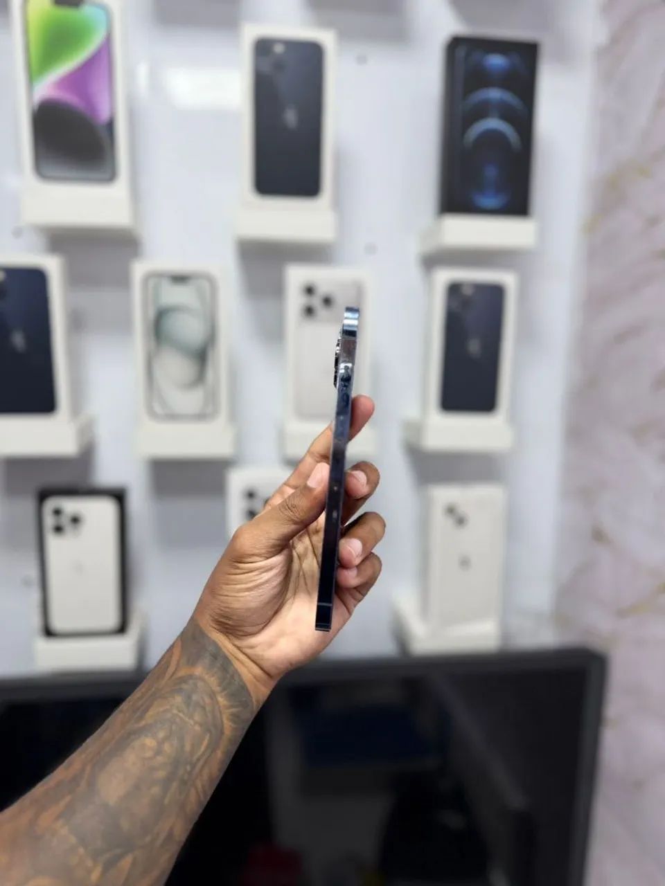 IPHONE 13 PRO 128GB<br>R$ 2.699,00 - Foto 4