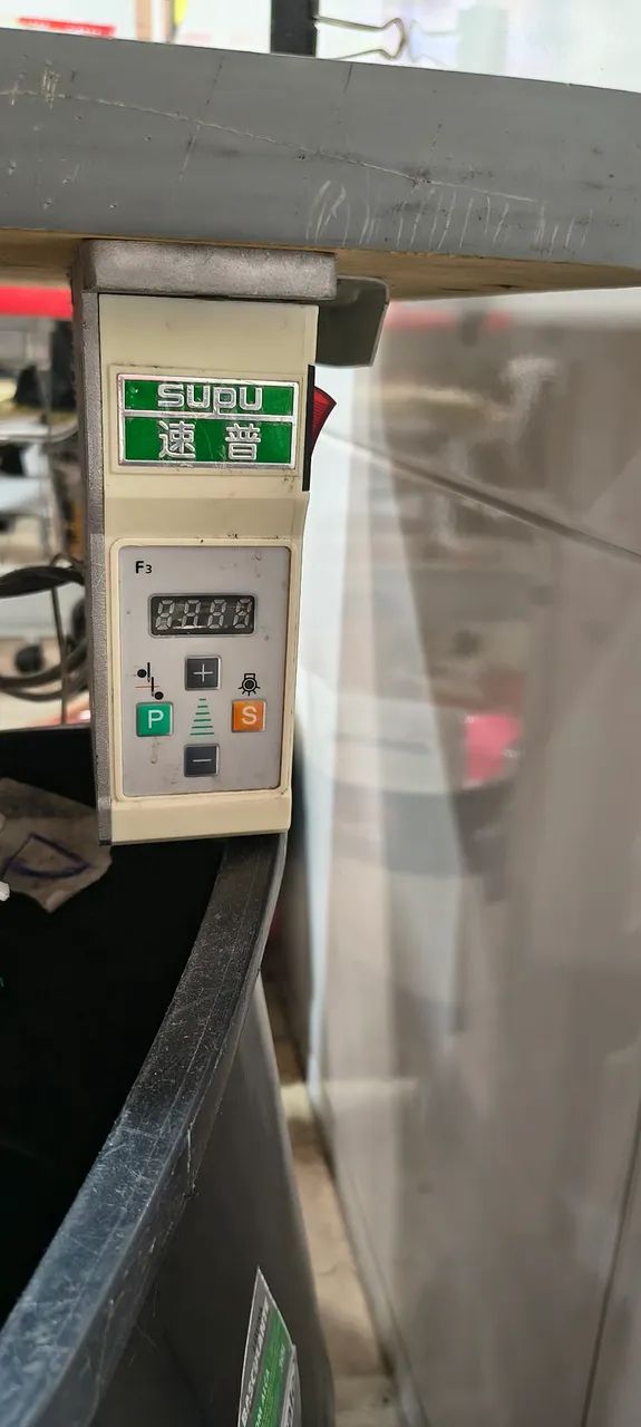 Máquina overlock ponto cadeia  - Foto 4