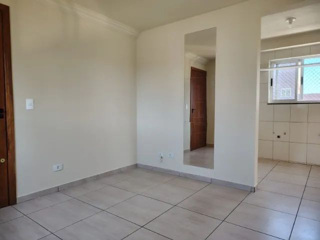 APARTAMENTO 2 QUARTOS E GARAGEM COBERTA NO CAPÃO RASO - Foto 5