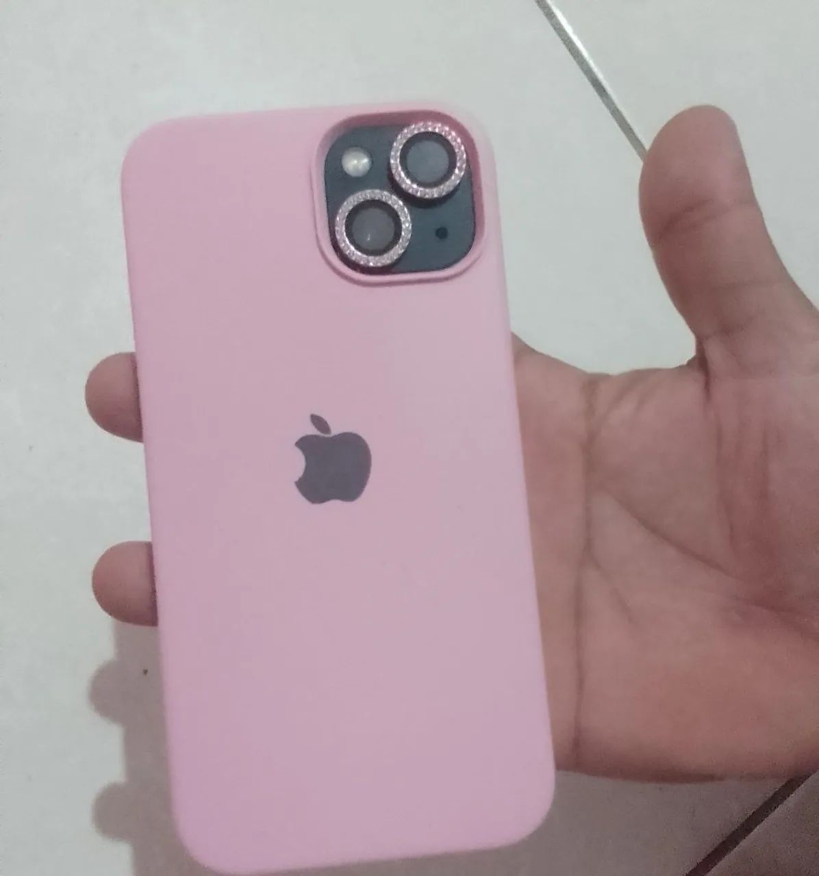 Celular iPhone 13 256GB, valor $1570 - Foto 4