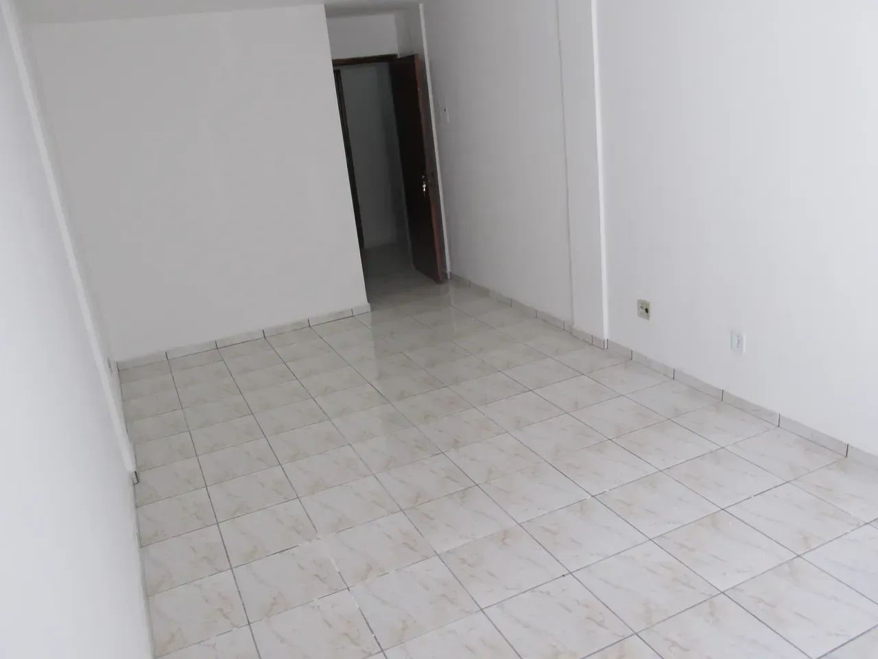 CNA 04 LOTE 03 ENTRADA B SALA 210 - TAGUATINGA NORTE