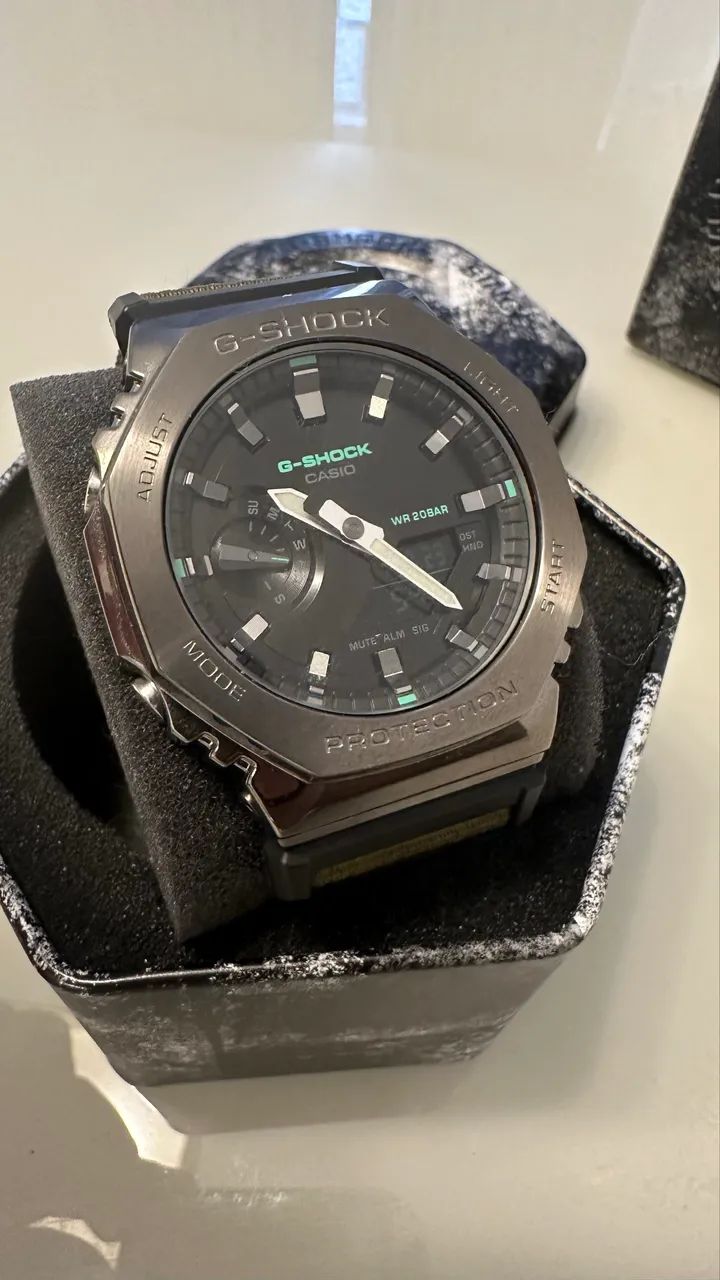 Relógio G-Shock GM-2100CB-3AER 
