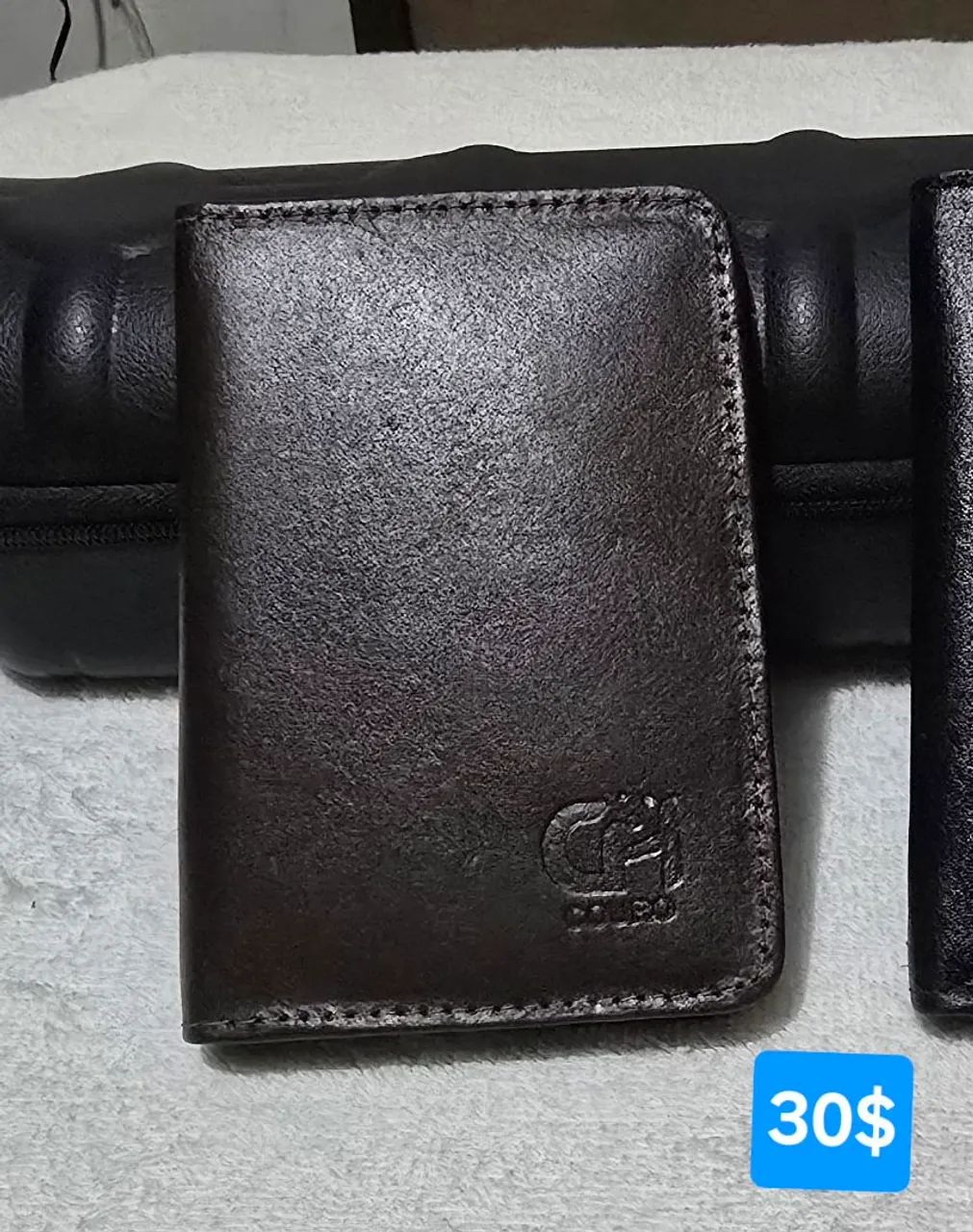 Porta cartão e documento de couro 