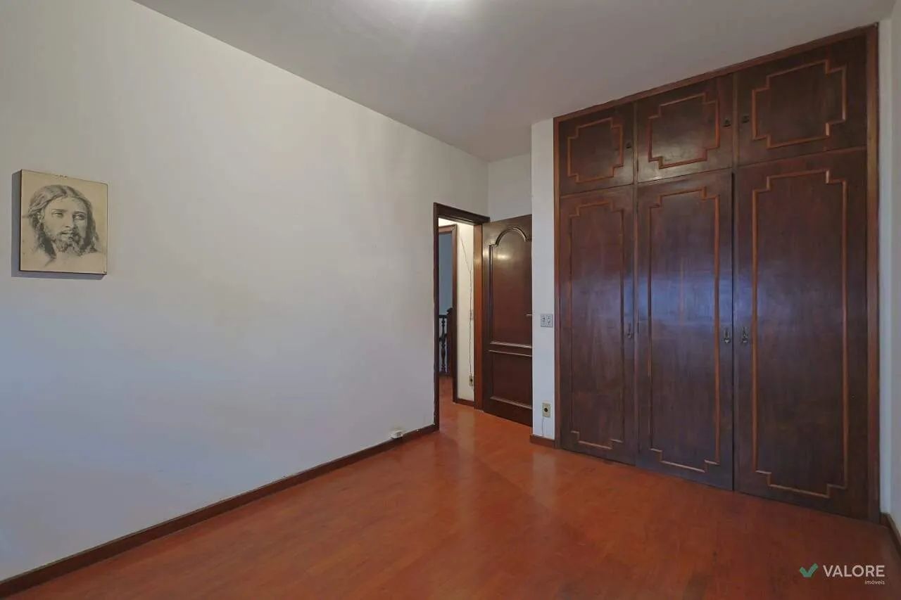 Casa comercial para alugar na Serra