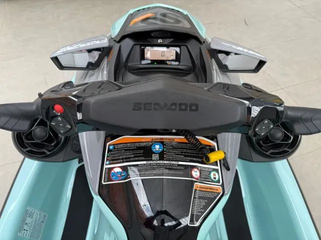 JETSKI SEADOO WAKE VERDE 20 HORAS 2024 - Foto 5