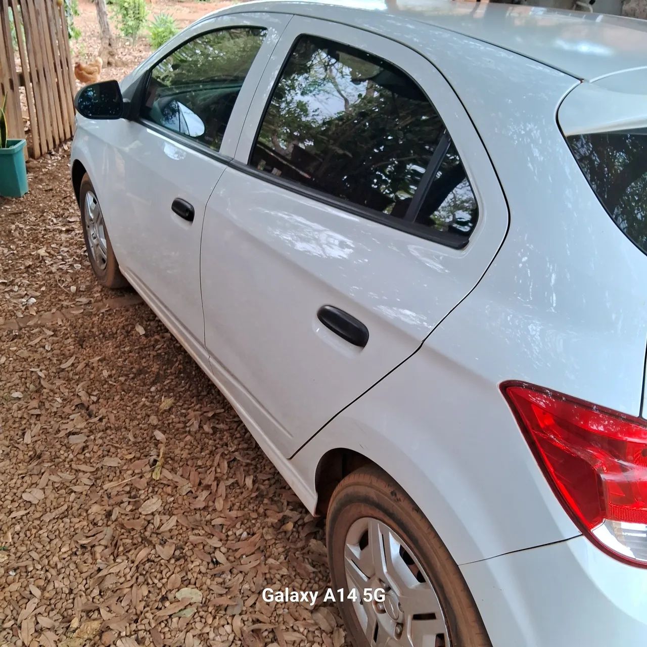 Chevrolet Onix JOY Hatch 1.0 8V Flex Mec. 4P 2018 - Foto 5