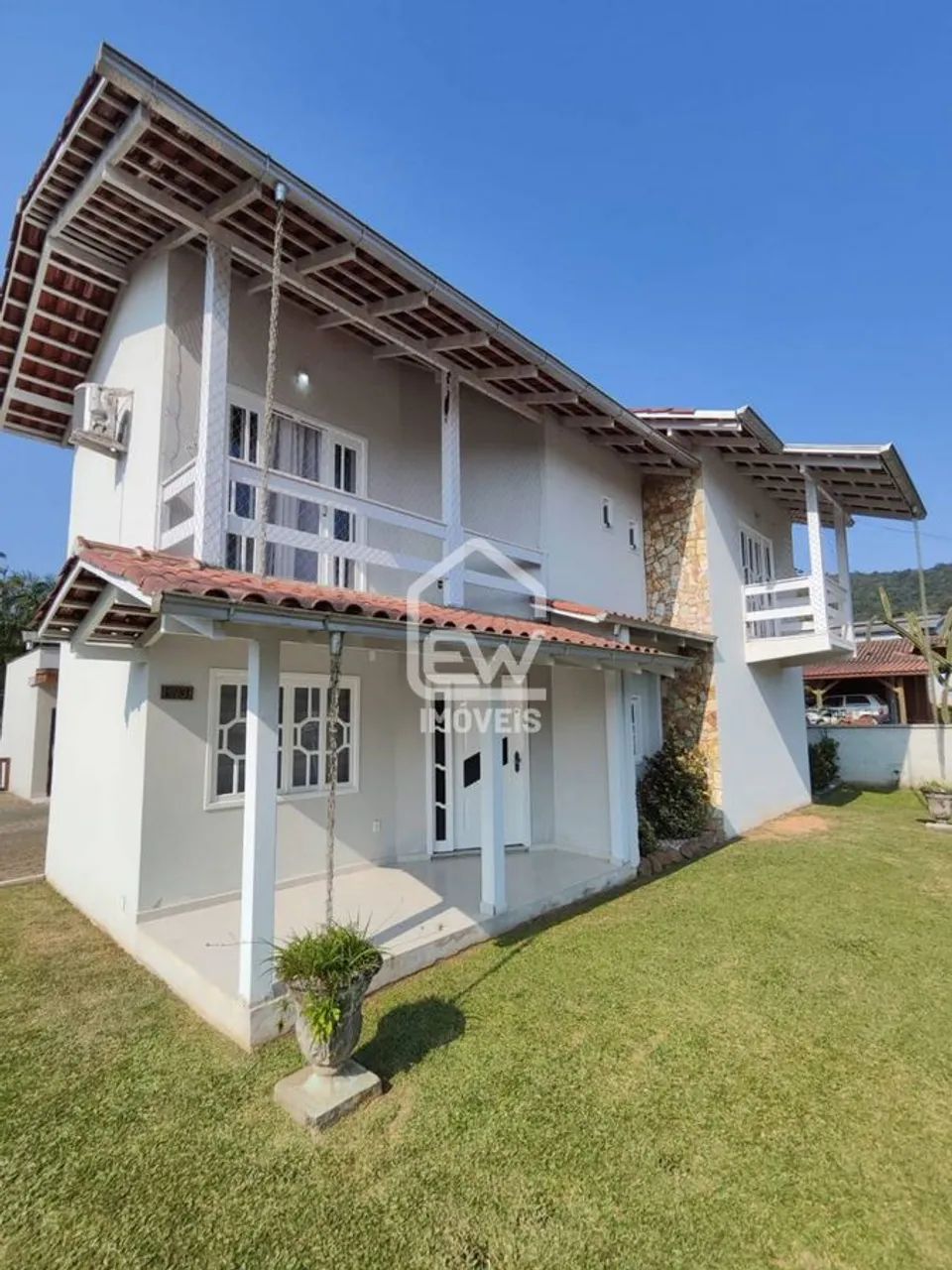 Sobrado com 183,17m² em Schroeder, SC - Foto 2