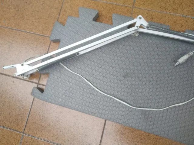 Lupa ARTICULADA com LED - Foto 4