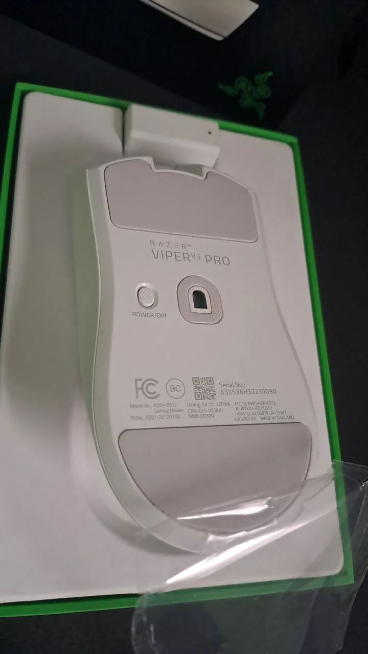 Mouse Razer Viper V3 Pro Branco Zerado  - Foto 3