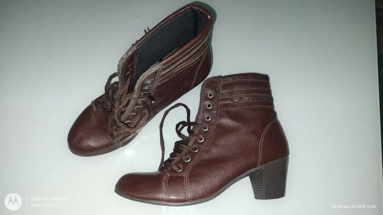 Botas - Foto 2