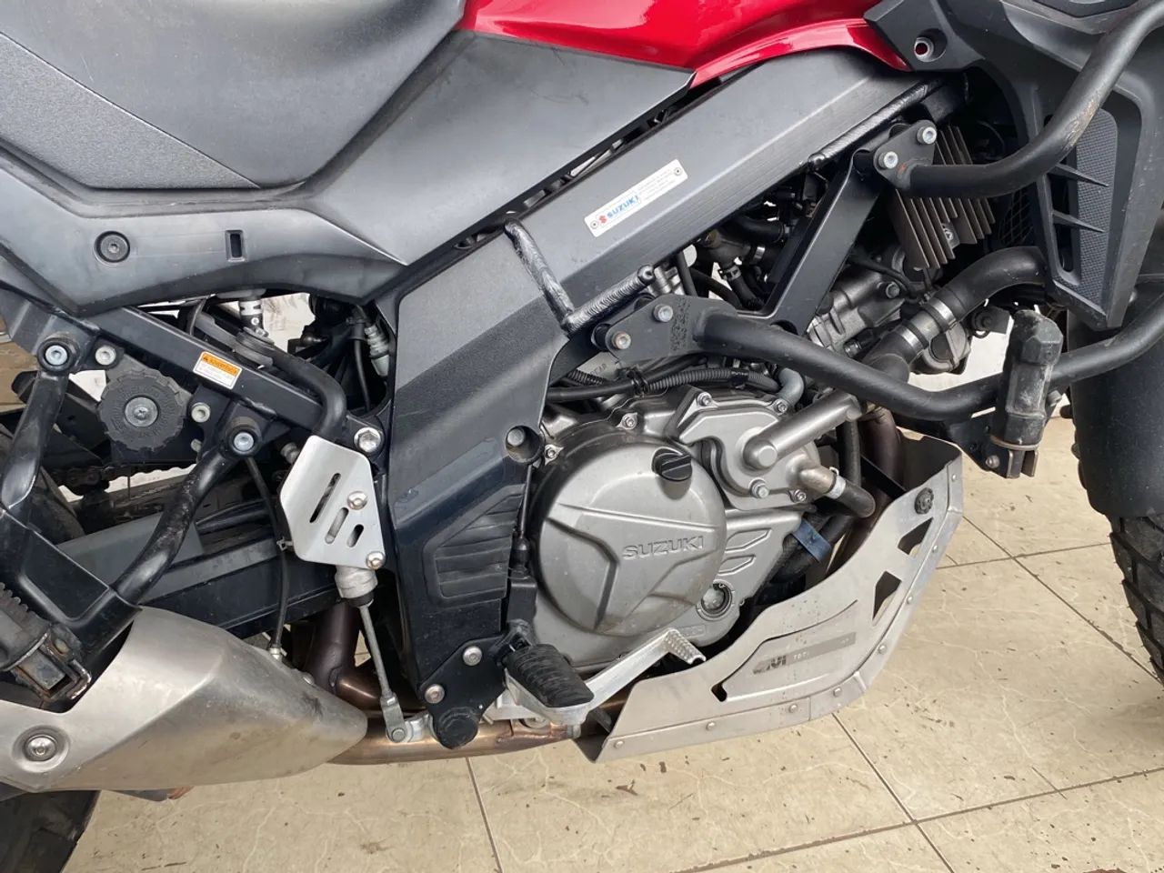 SUZUKI V-STROM 650XT ABS - Foto 2