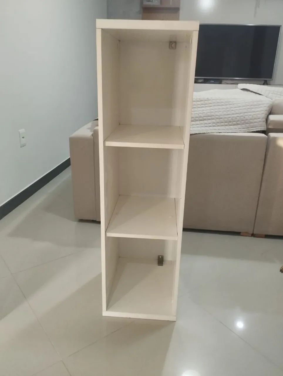 Vendo mesa, painel e espelho  - Foto 5