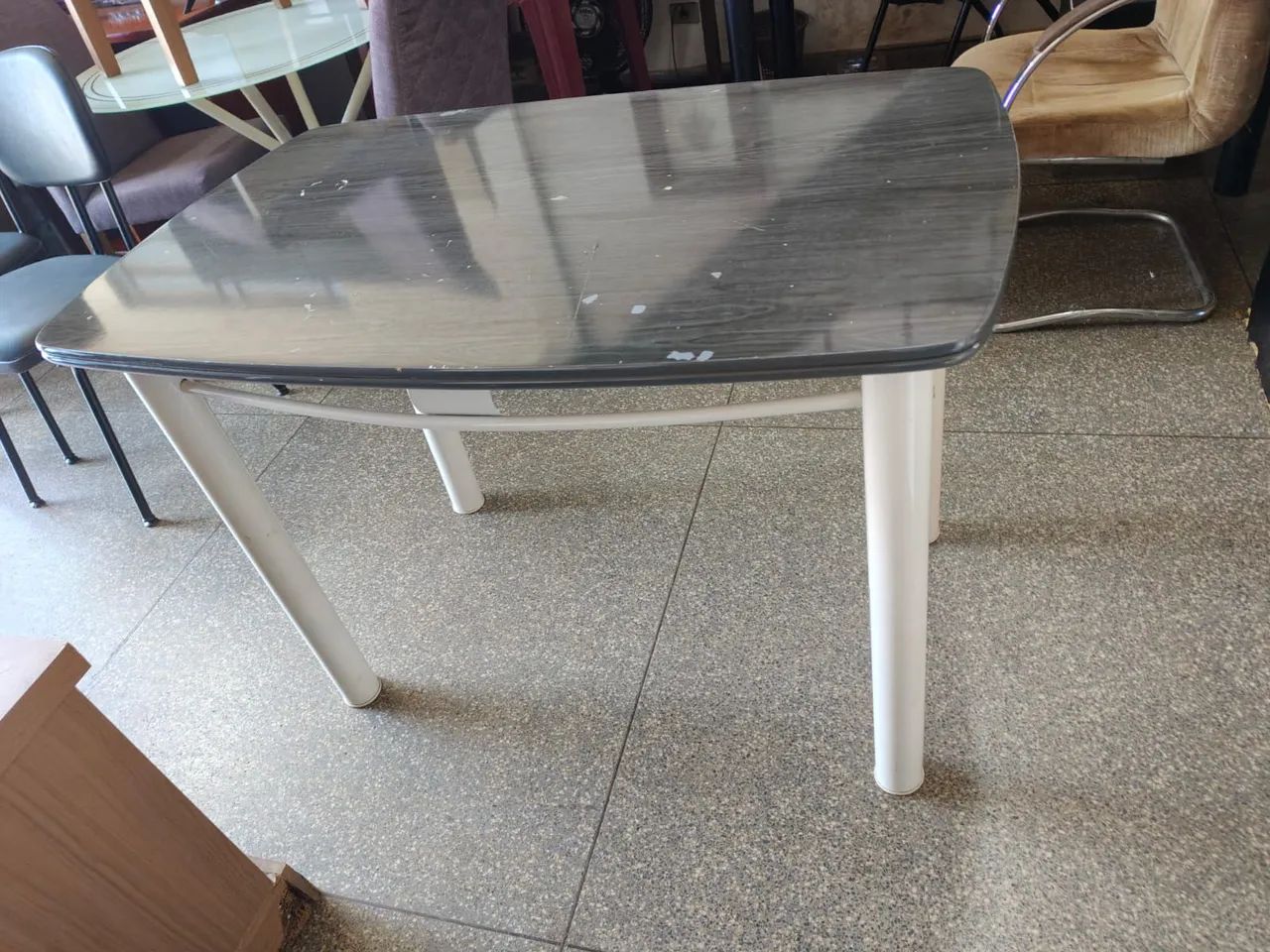 Mesa sem cadeira  - Foto 5