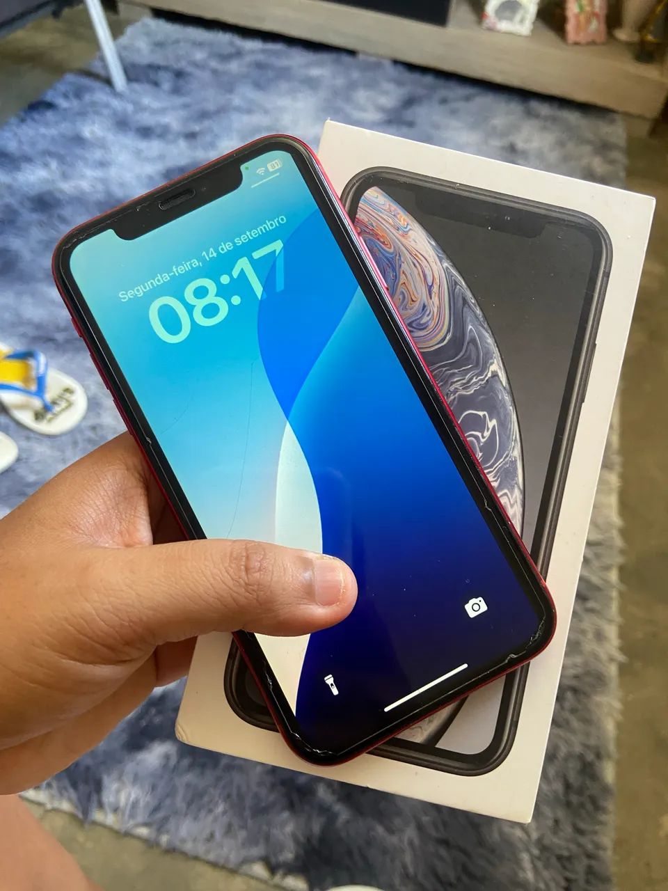 iPhone XR vermelho todo original  - Foto 5