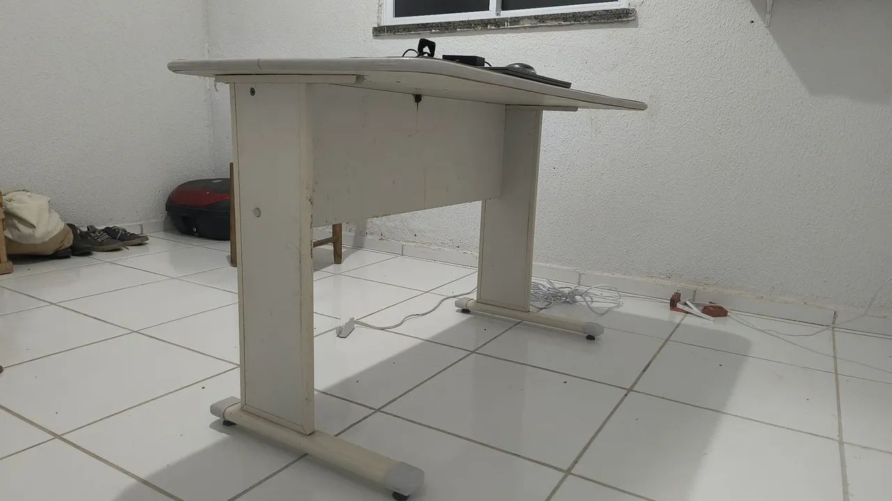 Escrivaninha para estudos  - Foto 2