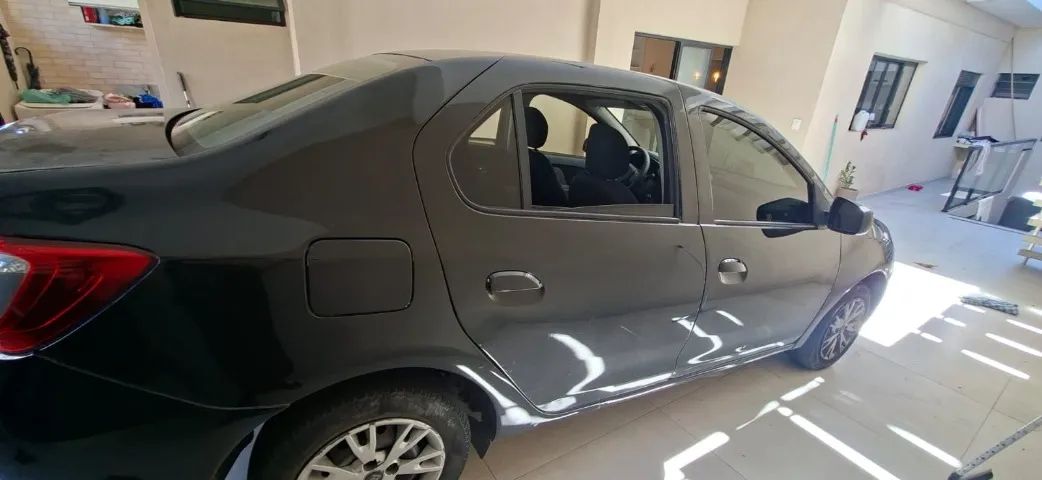 Renault Logan Expression Flex 1.0 12V 4P 2019 - Foto 5