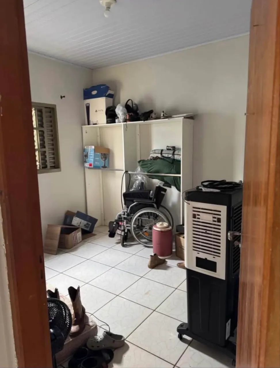 3 quartos 1 banheiro-casa 