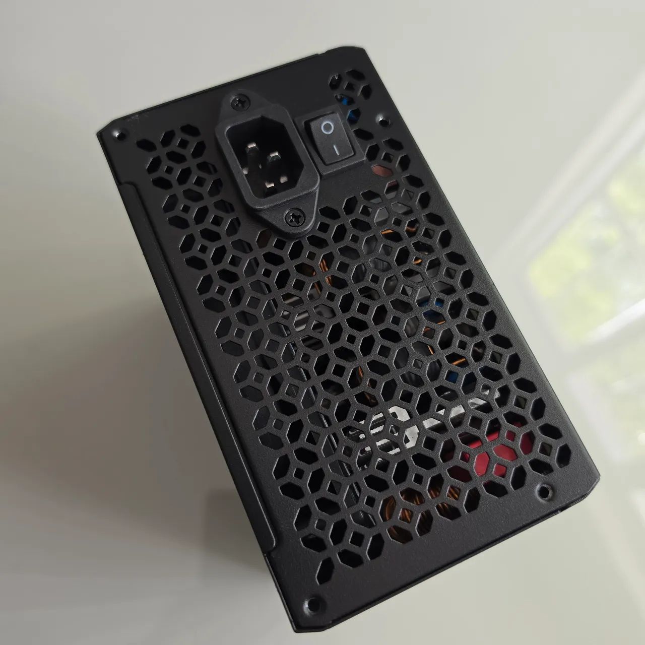 Fonte Rise mode 650w full modular Elektra completa com todos os cabos ( usada ) - Foto 4